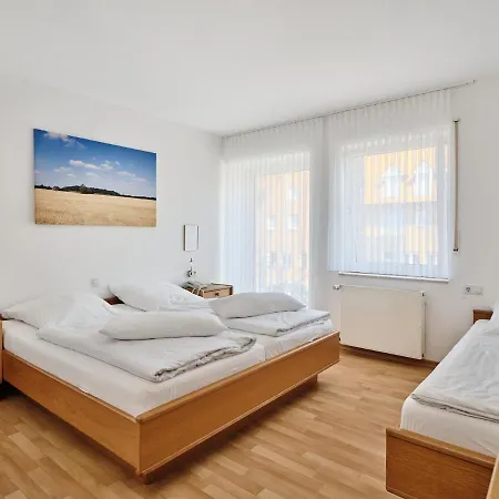 Hotel Restaurant Clemens-august 3*