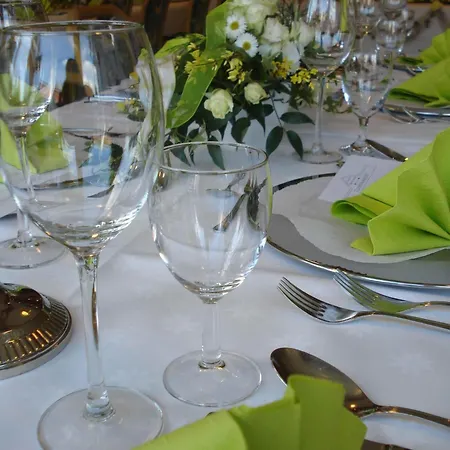 Hotel Restaurant Clemens-august 3*