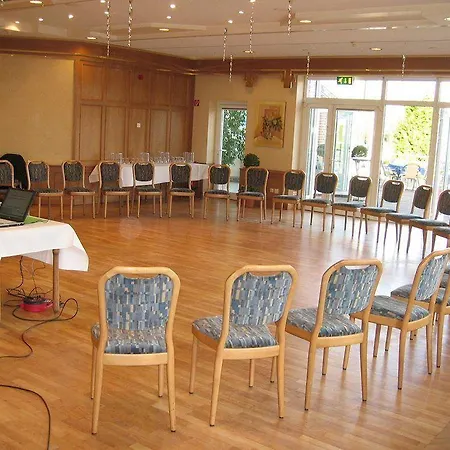 Hotel Restaurant Clemens-august 3*