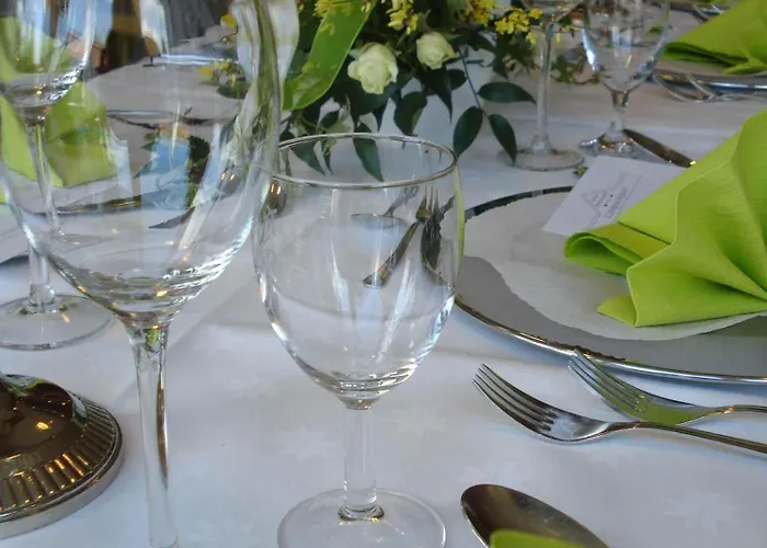 Hotel Restaurant Clemens-august 3*