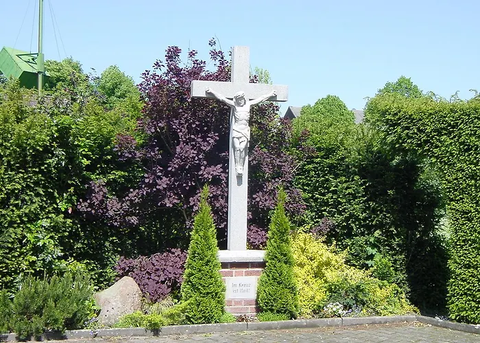 Hotel Restaurant Clemens-august 3*